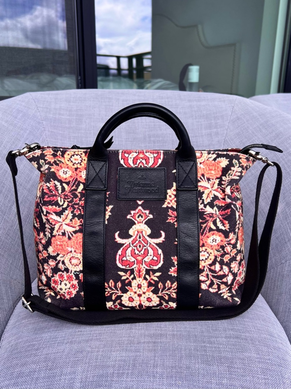 Vivienne Westwood floral patterned bag - Picture 1 of 11